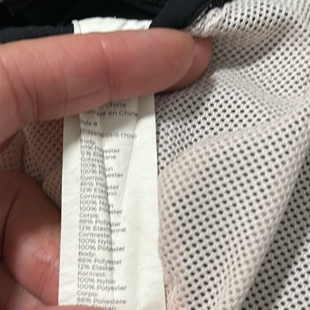 👑 Fabletics Active Jacket - Picture 5 of 5